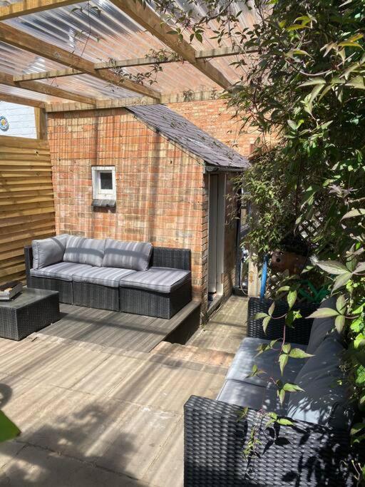 Duck Terrace With Gym Duckling Stays Kibworth Harcourt Exterior foto