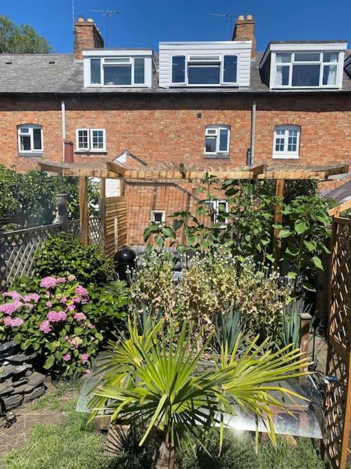 Duck Terrace With Gym Duckling Stays Kibworth Harcourt Exterior foto