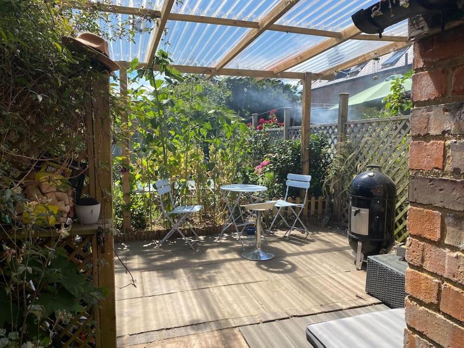 Duck Terrace With Gym Duckling Stays Kibworth Harcourt Exterior foto